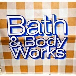 NWT! MEN'S B&BW MYSTERY BOX - MINIMUM 3 ITEMS! UP TO 10 LBS!!